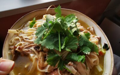 6 belangrijkste gezondheidsvoordelen van bottenbouillon speciaal voor vrouwen